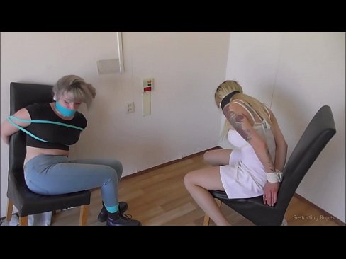 ❤️ Ferslave / fêstbûn en gagged / famke yn need ❤️ Porno by wy
